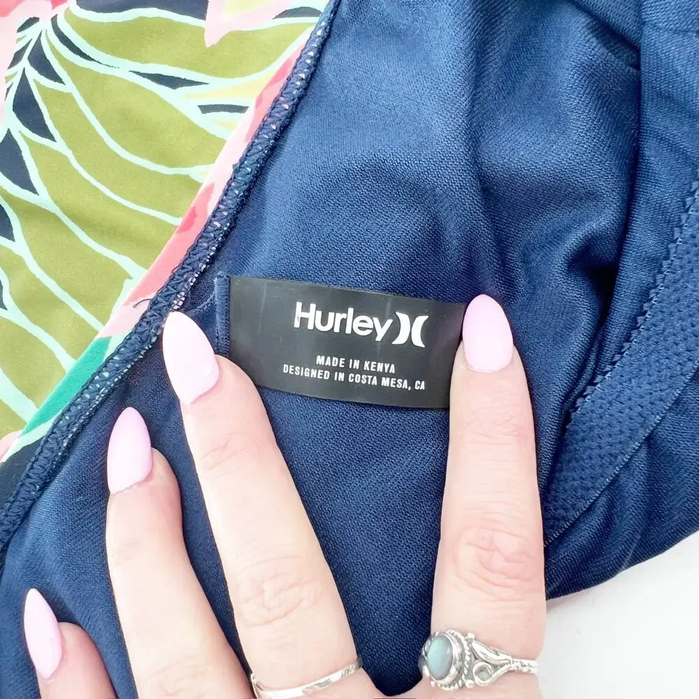 Hurley‎ Floral One Piece Swimsuit Green Size Medium